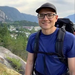 Meet your Posher, Greg